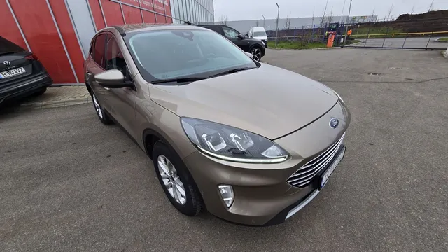 FORD KUGA