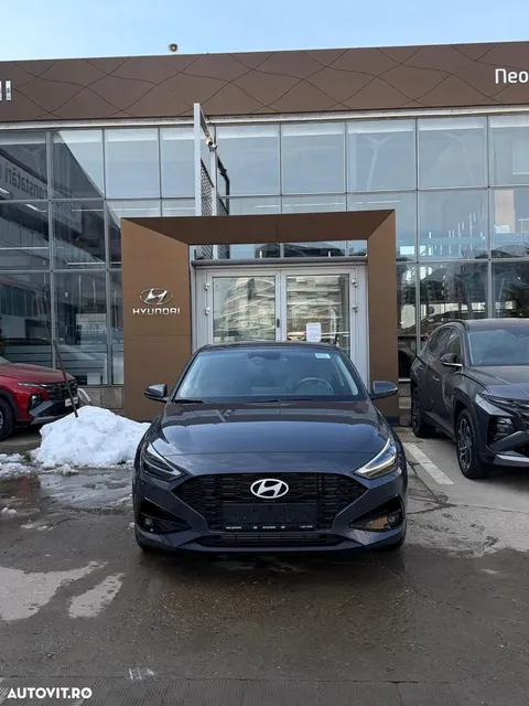 HYUNDAI I30