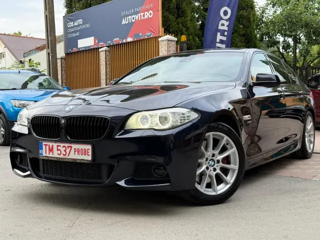 BMW 528I