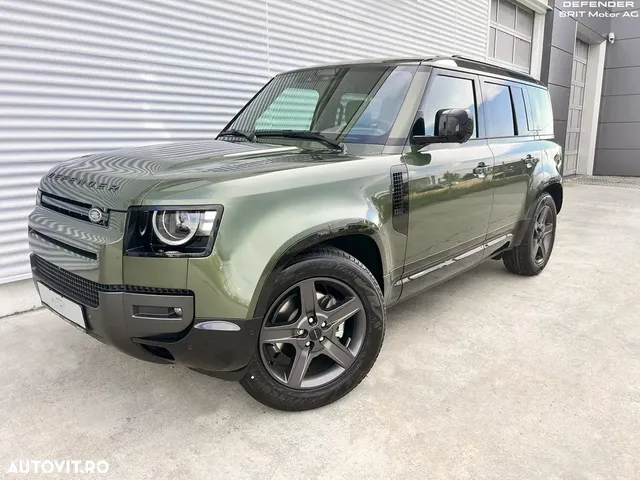 LAND ROVER DEFENDER