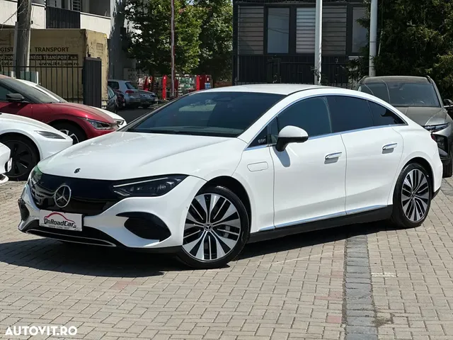 MERCEDES-BENZ EQE