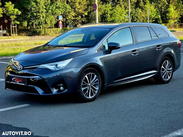 TOYOTA AVENSIS