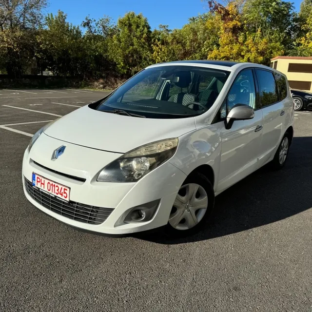 RENAULT SCENIC