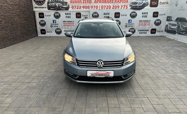VOLKSWAGEN PASSAT