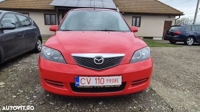 MAZDA 2