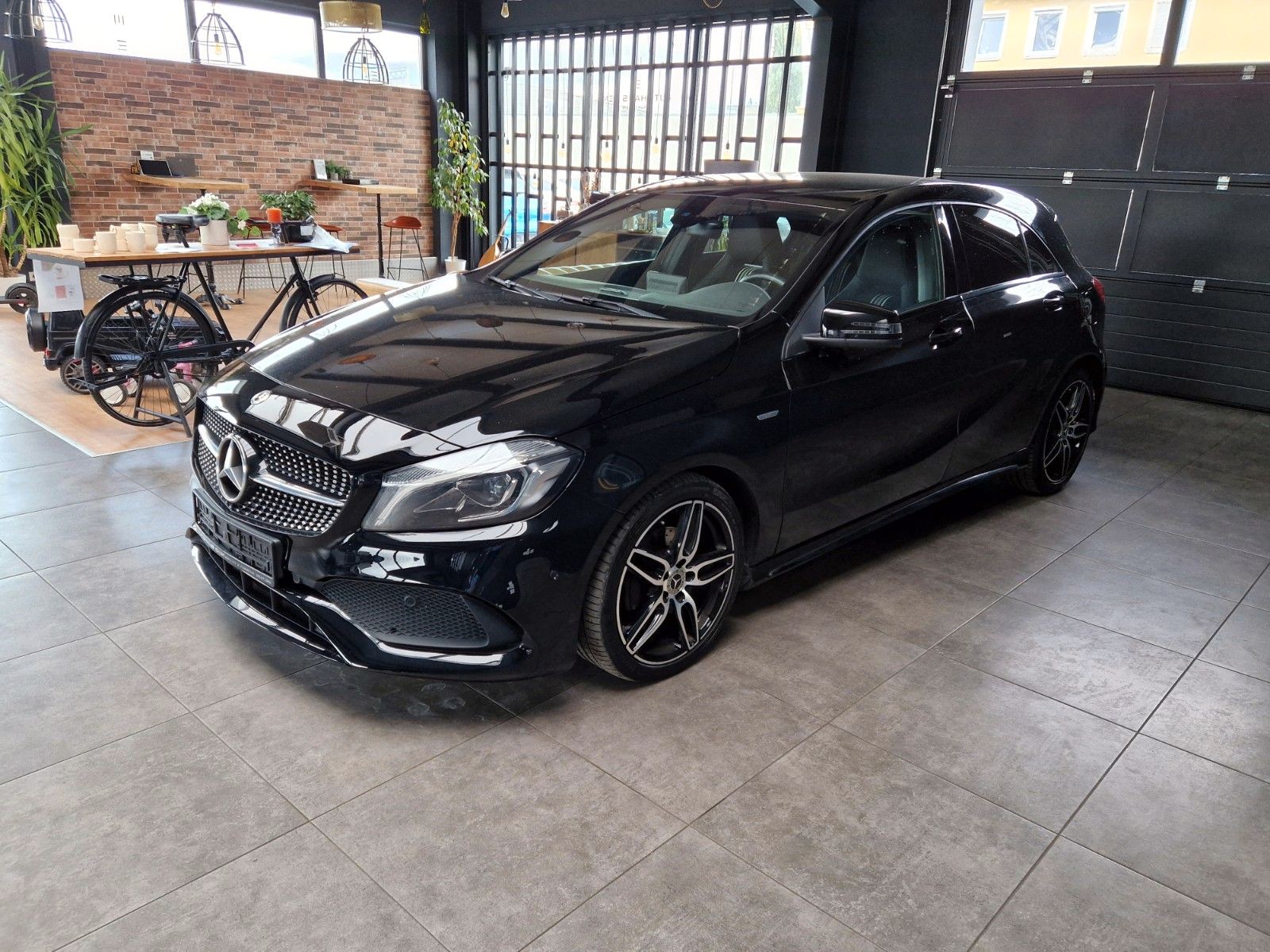 MERCEDES-BENZ A CLASS