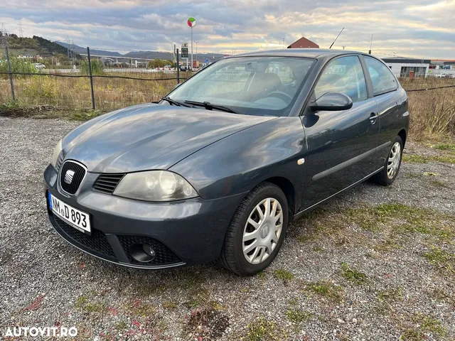 SEAT IBIZA
