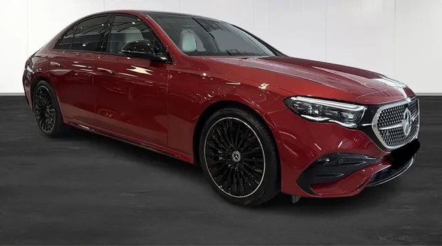 MERCEDES-BENZ E CLASS