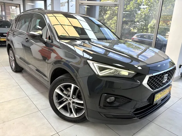 SEAT TARRACO