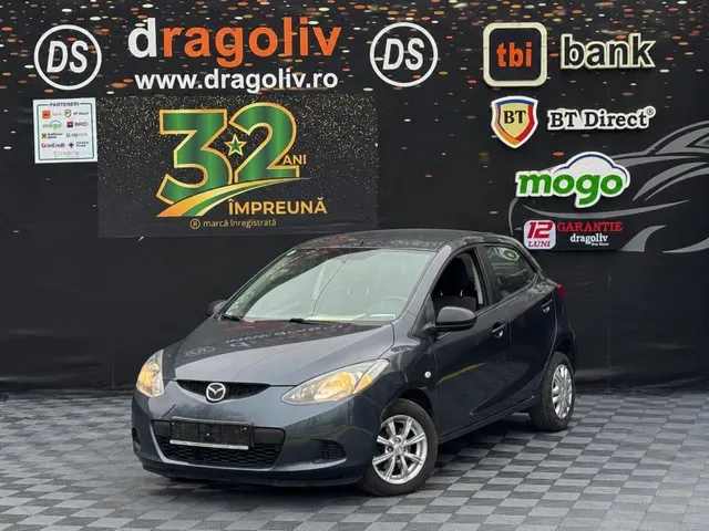MAZDA 2
