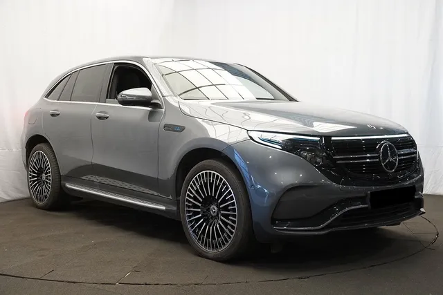 MERCEDES-BENZ EQC