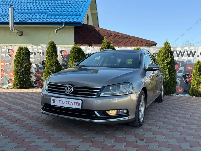 VOLKSWAGEN PASSAT