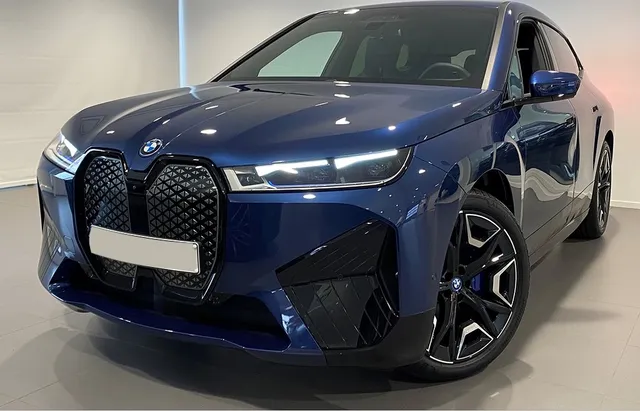 BMW IX