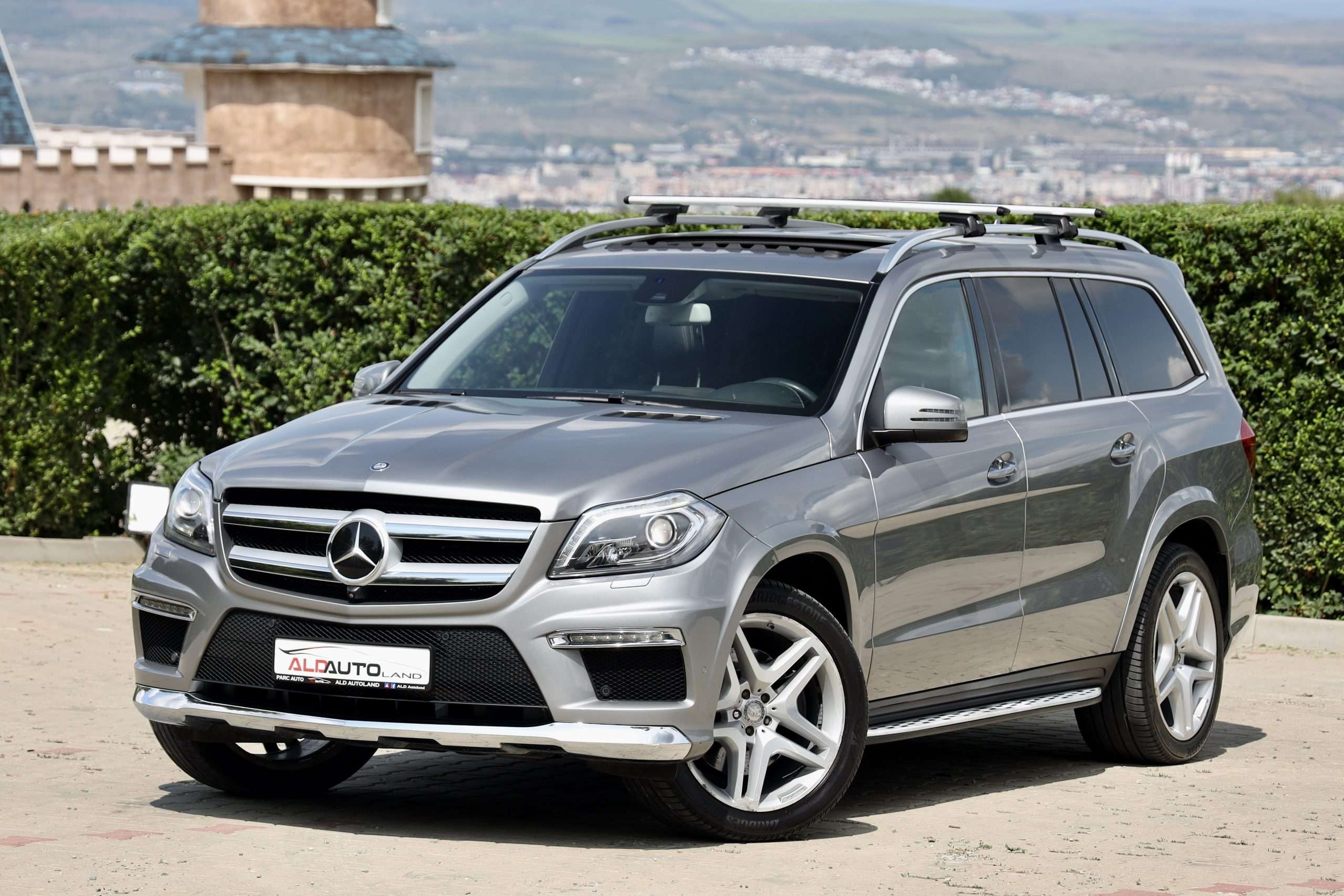 MERCEDES-BENZ GL