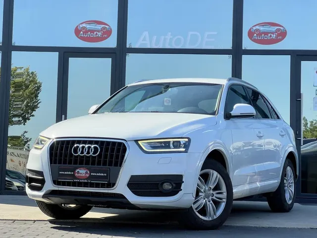 AUDI Q3