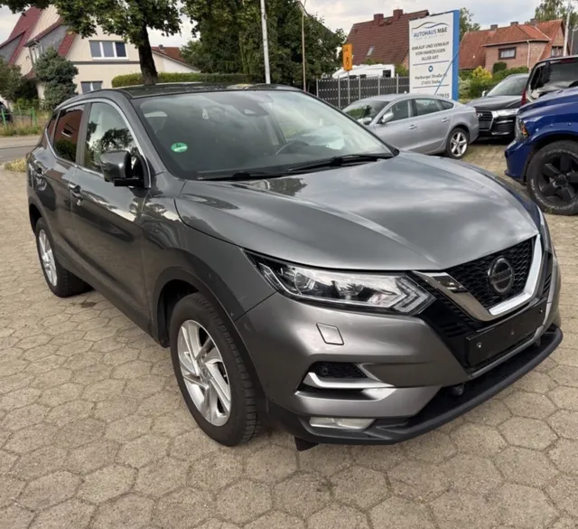 NISSAN QASHQAI