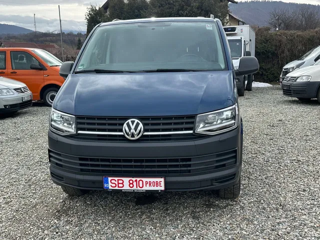 VOLKSWAGEN TRANSPORTER
