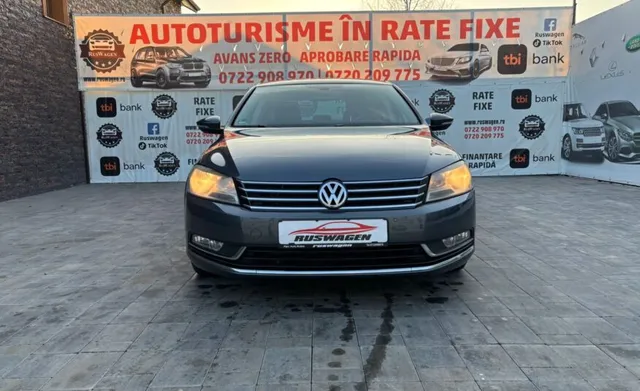 VOLKSWAGEN PASSAT