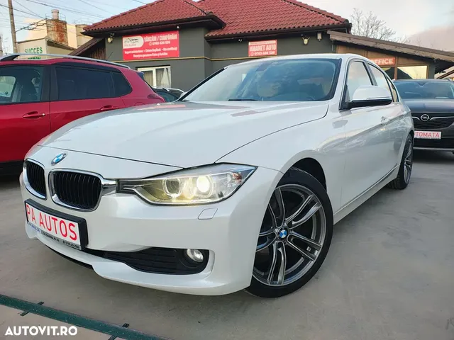 BMW 3 SERIES