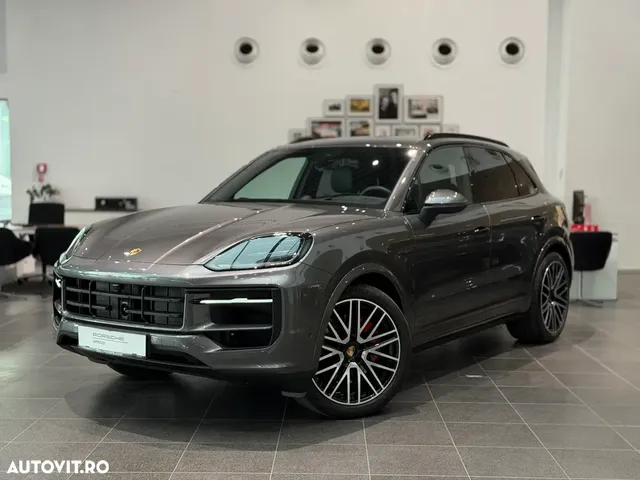 PORSCHE CAYENNE