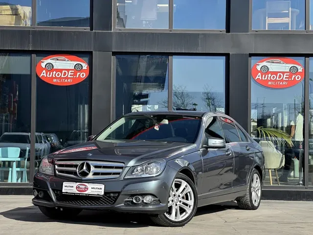 MERCEDES-BENZ C CLASS