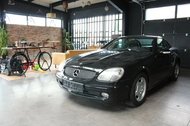 MERCEDES-BENZ SLK