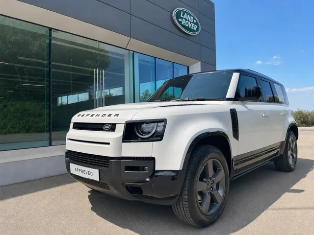 LAND ROVER DEFENDER