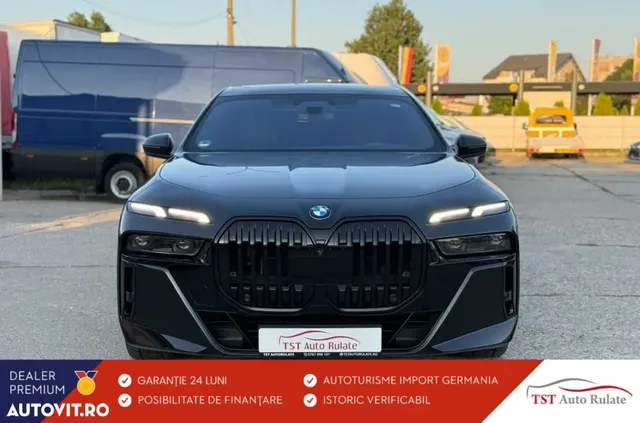 BMW 7 SERIES