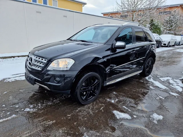 MERCEDES-BENZ ML
