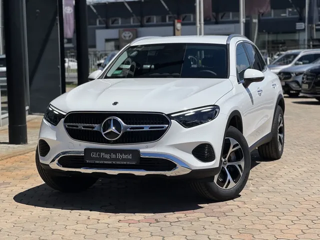 MERCEDES-BENZ GLC