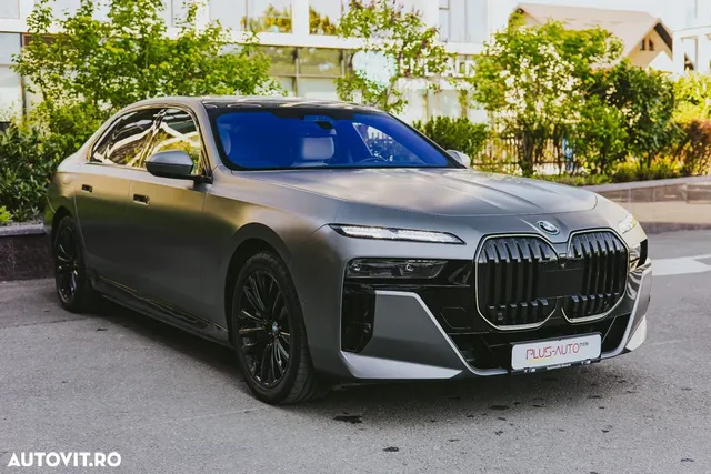 BMW 7 SERIES