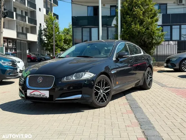 JAGUAR XF