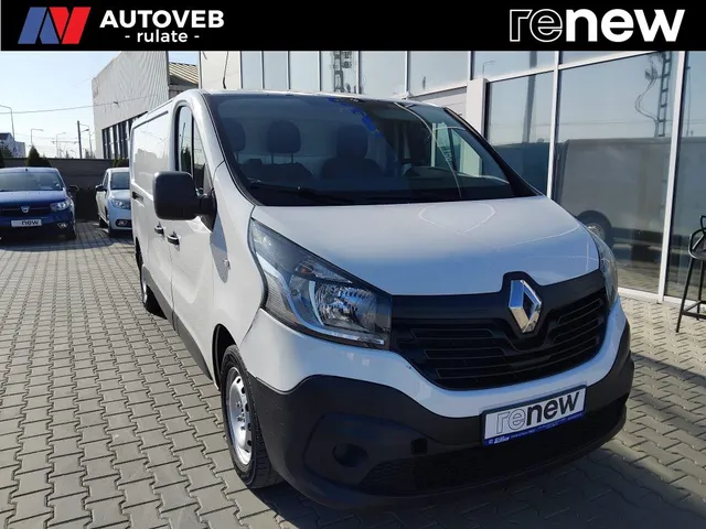 RENAULT TRAFIC