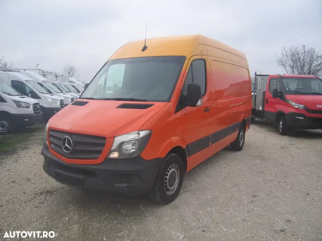 MERCEDES-BENZ SPRINTER