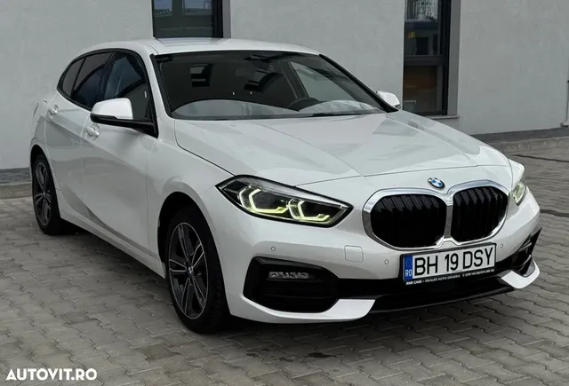 BMW 1 SERIES
