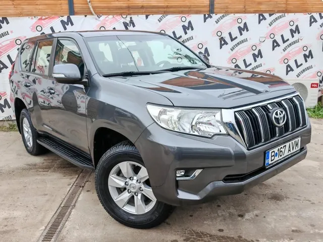 TOYOTA LAND CRUISER