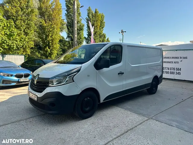 RENAULT TRAFIC