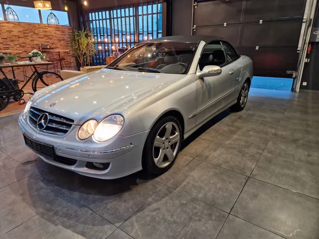 MERCEDES-BENZ CLK