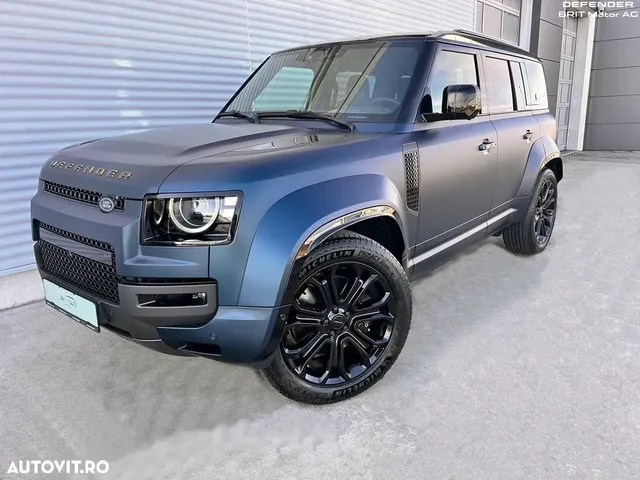 LAND ROVER DEFENDER