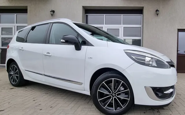 RENAULT GRAND SCENIC