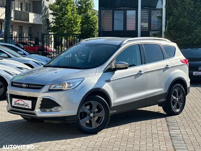 FORD KUGA