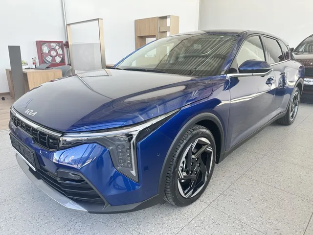 KIA K4