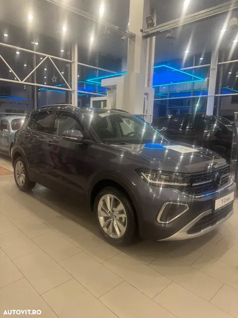 VOLKSWAGEN T-CROSS