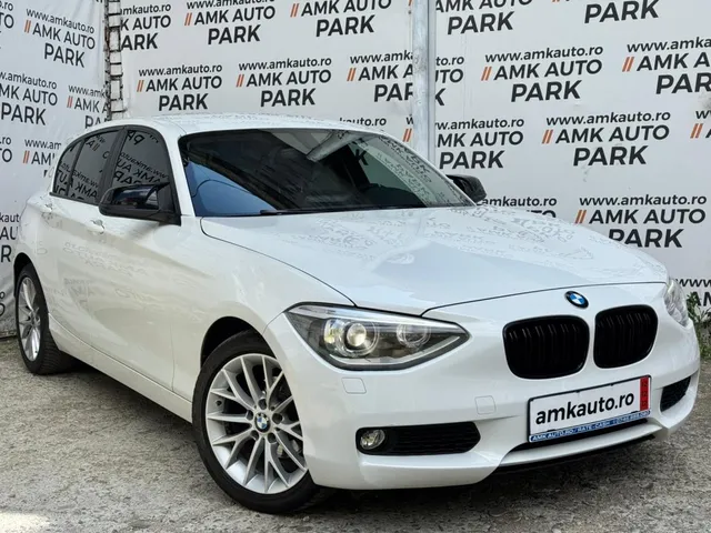 BMW 1 SERIES