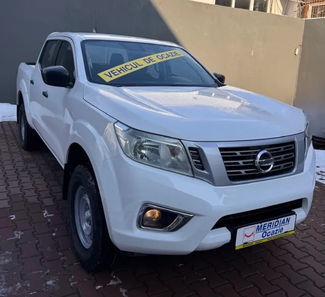 NISSAN NAVARA