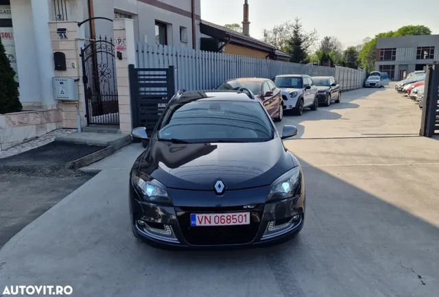 RENAULT MEGANE