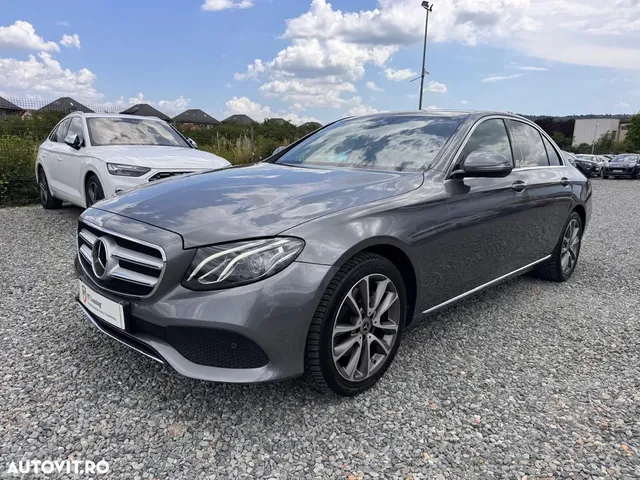 MERCEDES-BENZ E CLASS