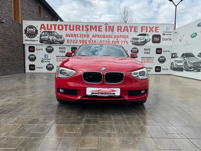 BMW 1 SERIES