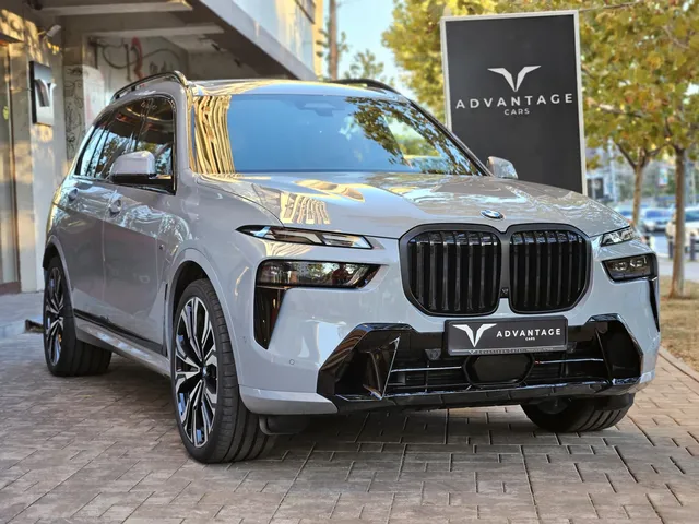 BMW X7