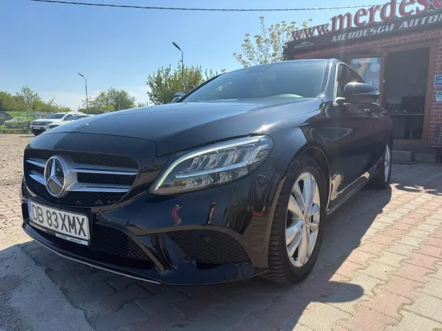 MERCEDES-BENZ C CLASS